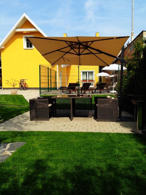 Villa Sipeky Senec Exterior photo